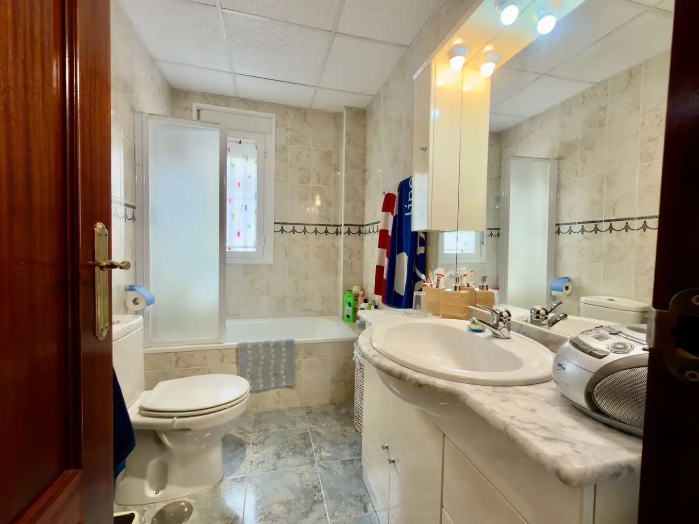 Baño de Casa o chalet en venta en Mairena del Aljarafe con Aire acondicionado, Calefacción y Terraza