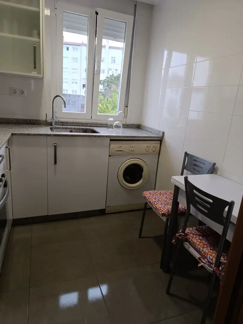 Maisonette zum Verkauf in Calle CASTRON DOURO, Ensanche - Sar