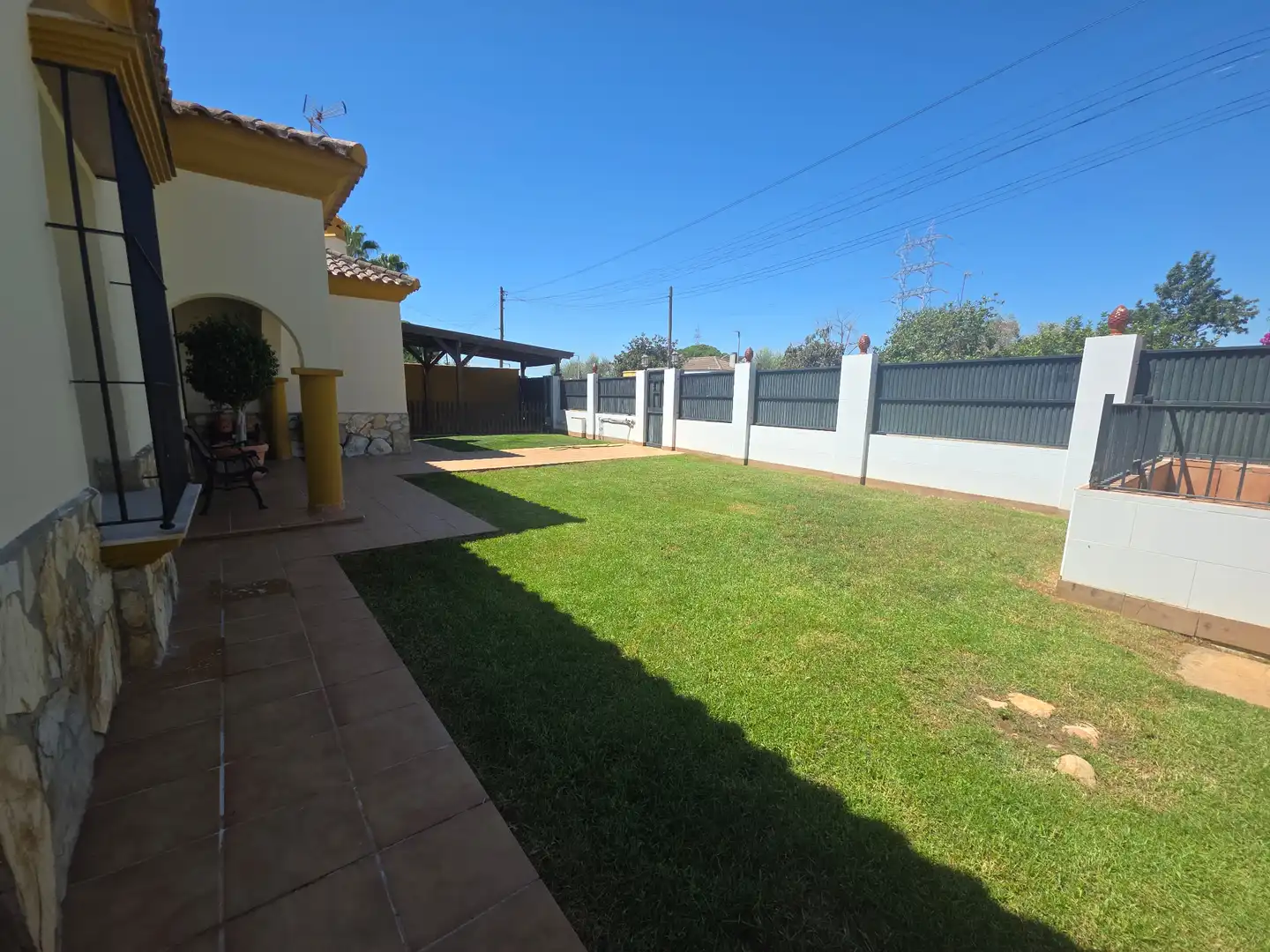Jardín de Casa o chalet en venta en Alcalá de Guadaira con Aire acondicionado, Calefacción y Jardín privado