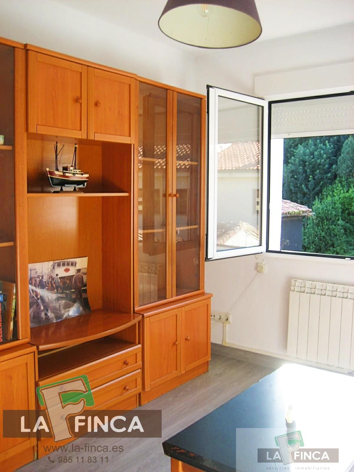 Bedroom of Flat for sale in Cudillero  with Terrace and Storage room