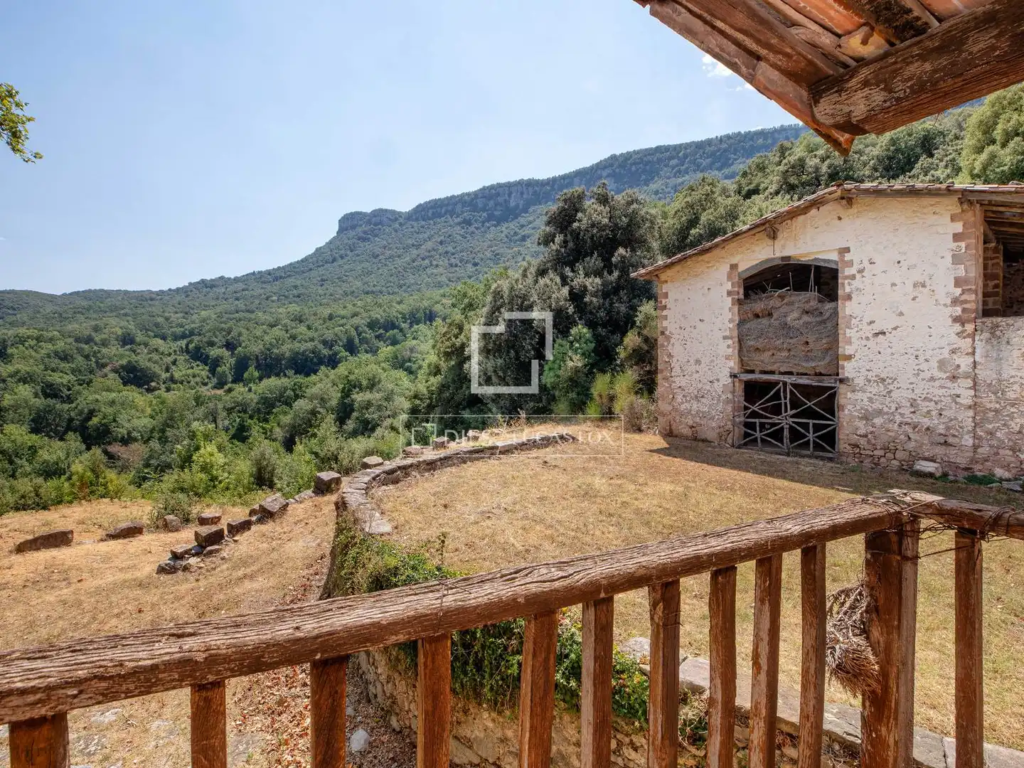 Außenansicht von Country house zum Verkauf in Les Planes d'Hostoles