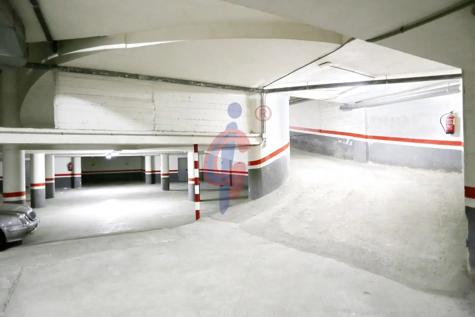 Parkplatz von Garage zum Verkauf in Guardamar del Segura
