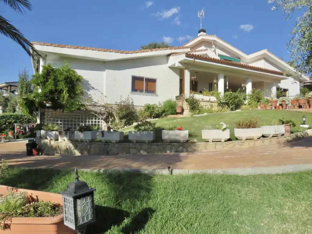 Garden of Houses for sale in Algete