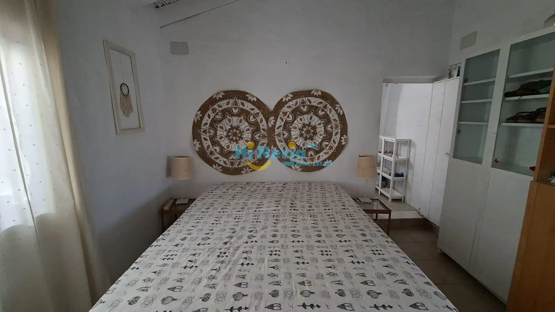 Dormitori de Casa o xalet en venda en Vélez-Málaga amb Terrassa, Traster i Moblat