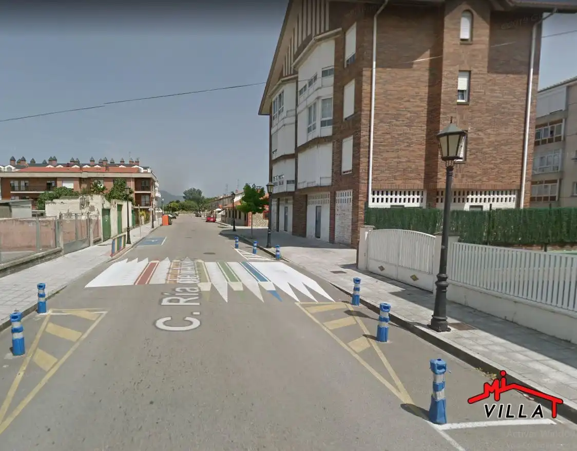 Local comercial en venda a Colindres, imagen 5
