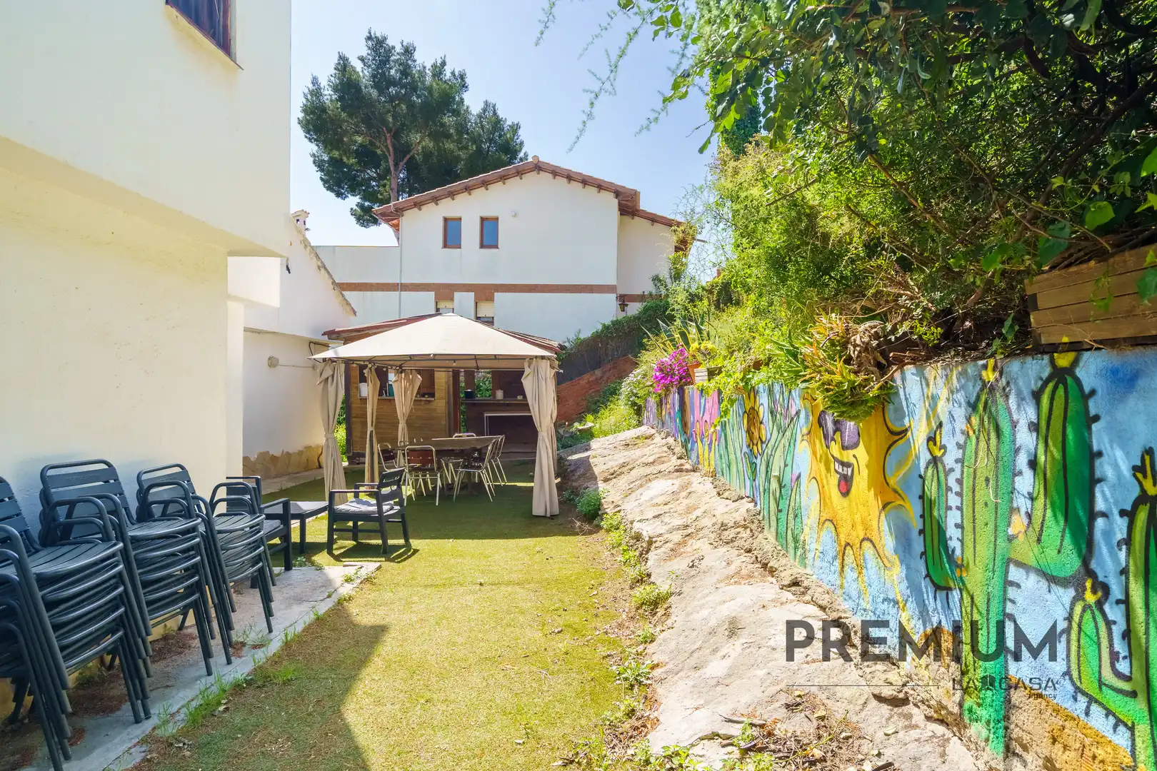 Terrace of Houses for sale in Castelldefels  with Heating, Storage room and Swimming Pool