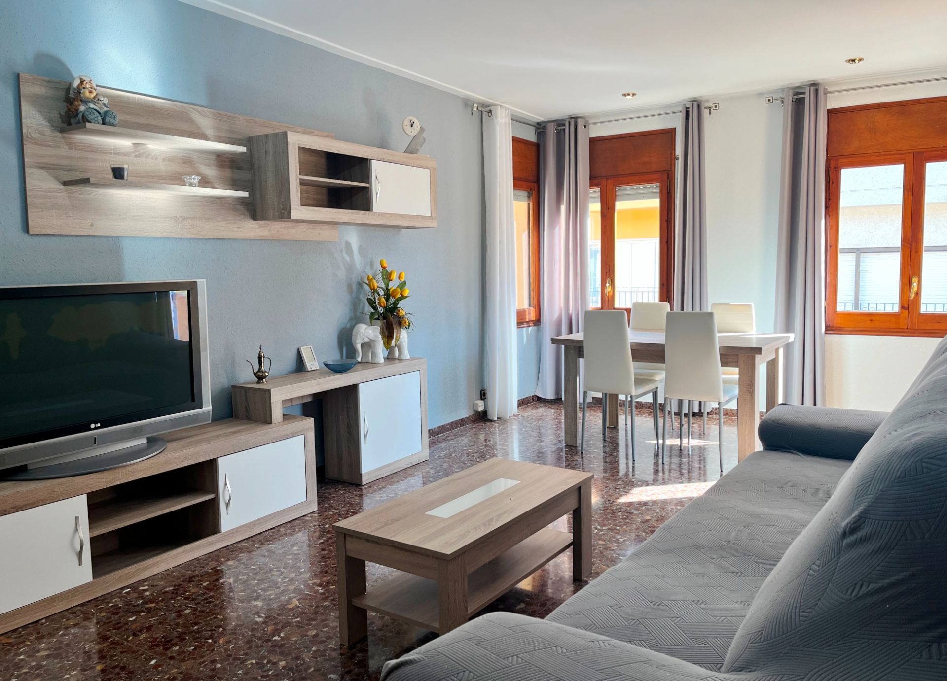 Living room of House or chalet for sale in Girona Capital  with Air Conditioner, Heating and Terrace