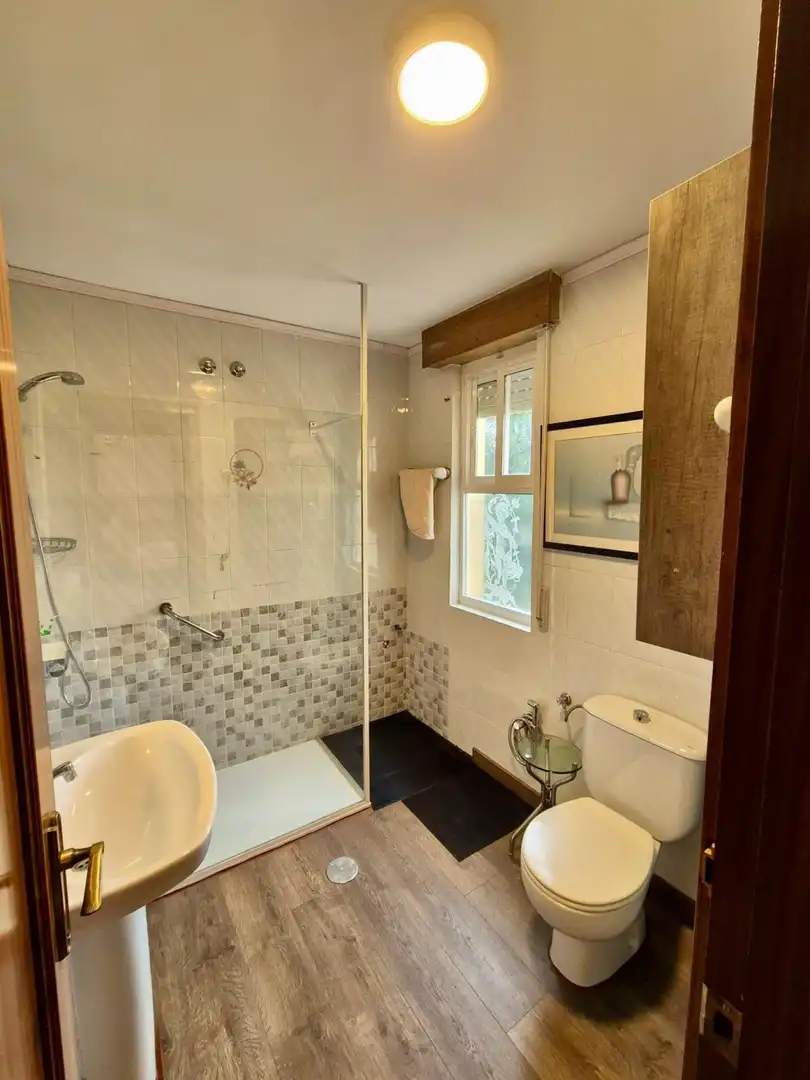 Bathroom of Flat for sale in Triollo  with Heating, Storage room and Balcony