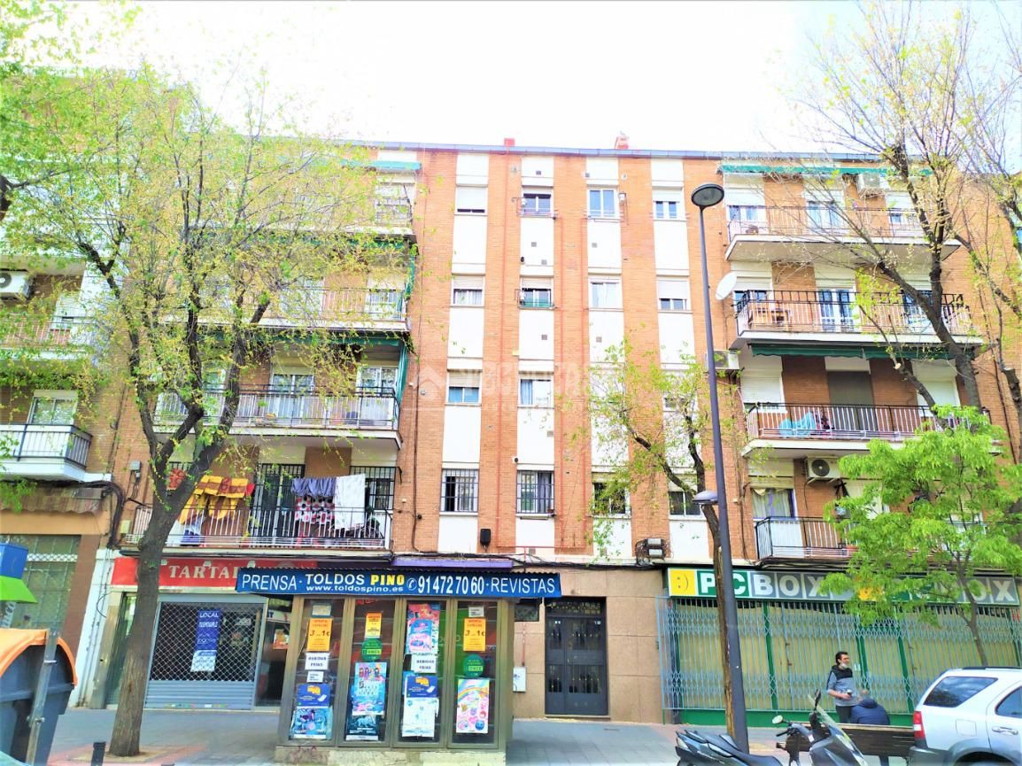 Exterior view of Flat for sale in  Madrid Capital
