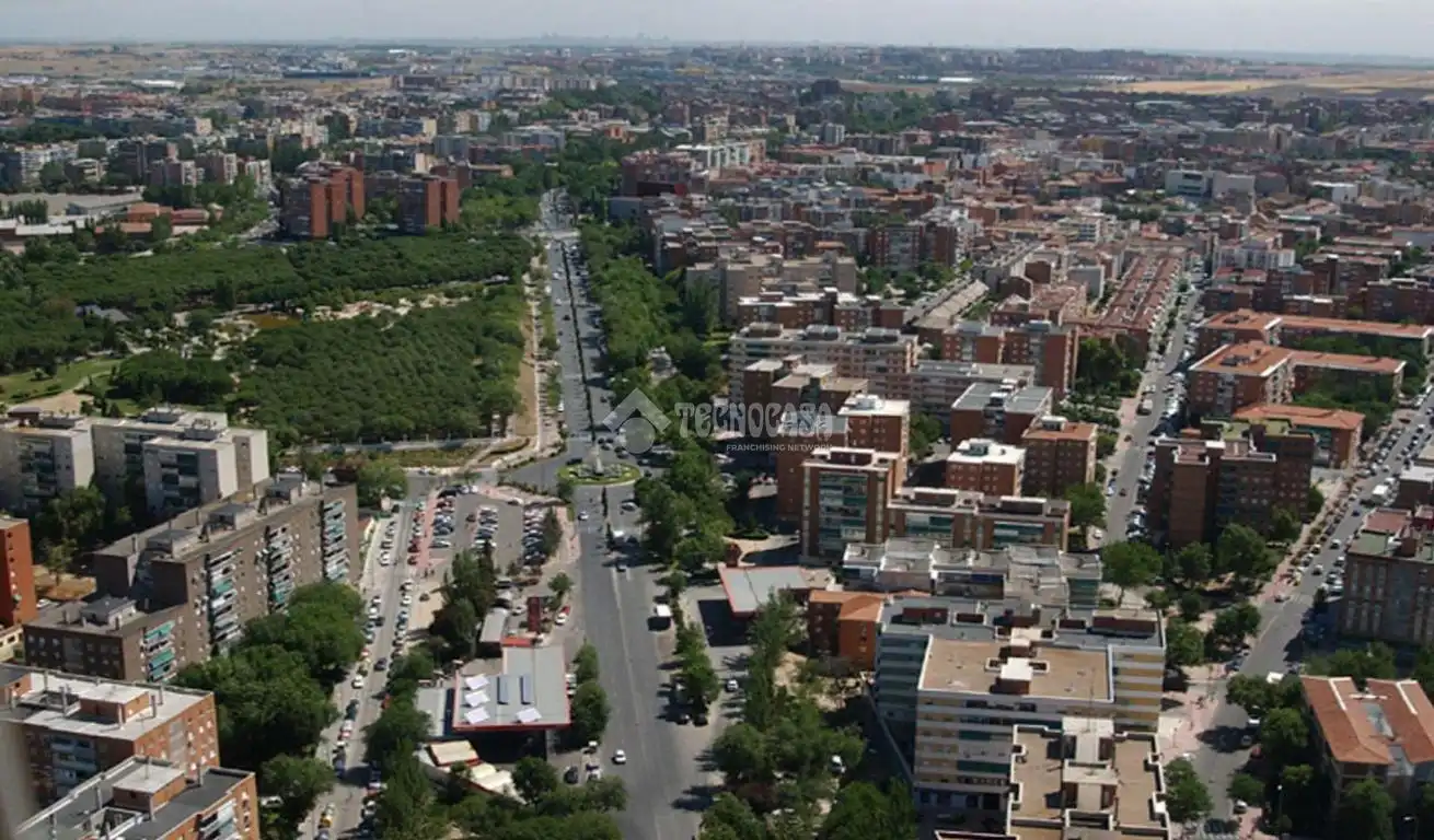 Vista exterior de Piso en venta en Móstoles