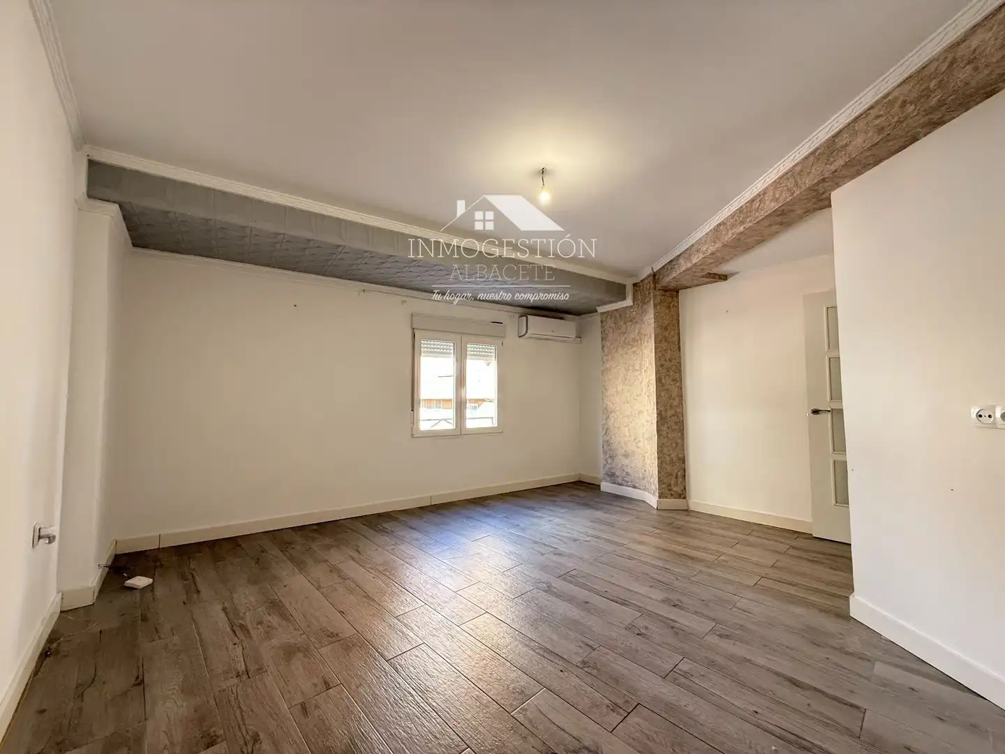 Sala d'estar de Casa o xalet en venda en Albacete amb Aire condicionat, Calefacció i Terrassa