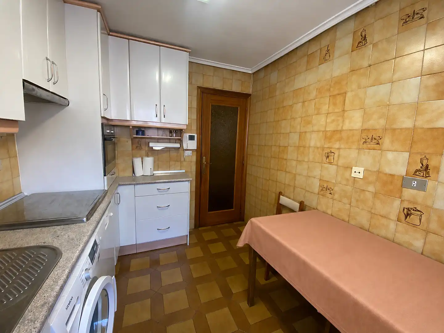 Kitchen of Flat for sale in Palencia  with Heating and Furnished