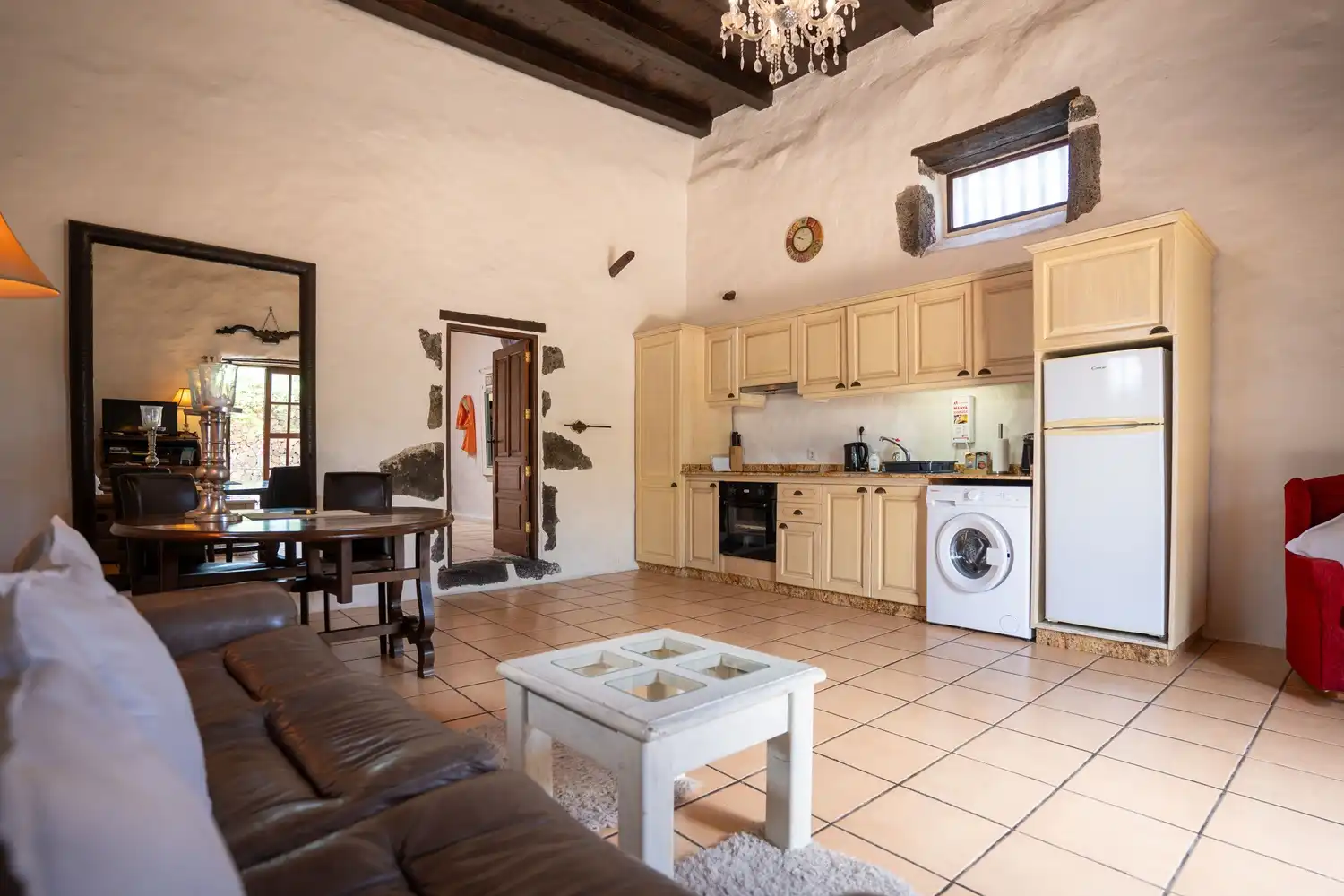 Cocina de Casa o chalet en venta en Teguise con Jardín privado, Terraza y Piscina