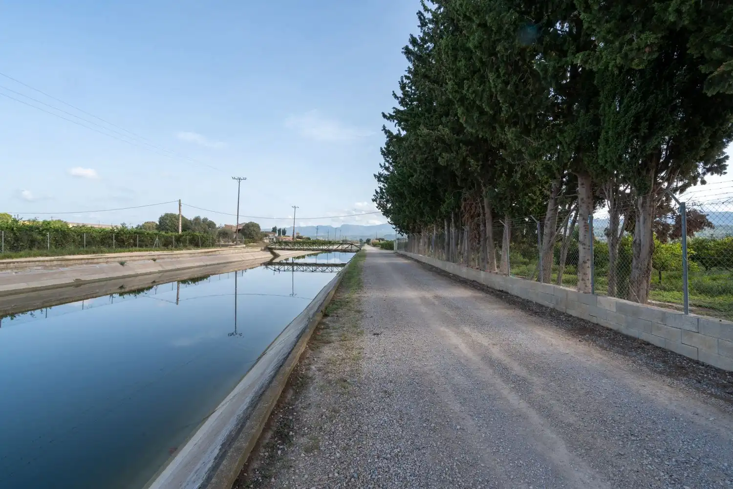 Außenansicht von Country house zum Verkauf in Tortosa mit Privatgarten, Terrasse und Abstellraum