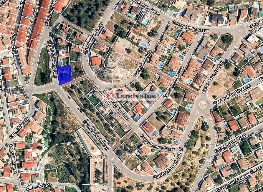 Terrenys i solars en venda a calle Salvador Dalí 7