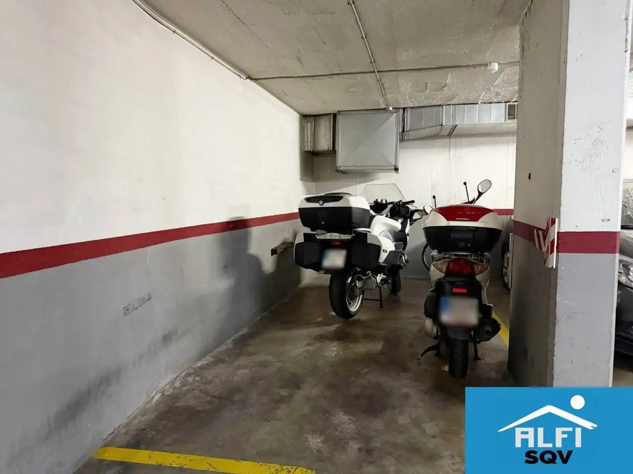 Parking of Flat for sale in Sabadell  with Air Conditioner, Heating and Parquet flooring