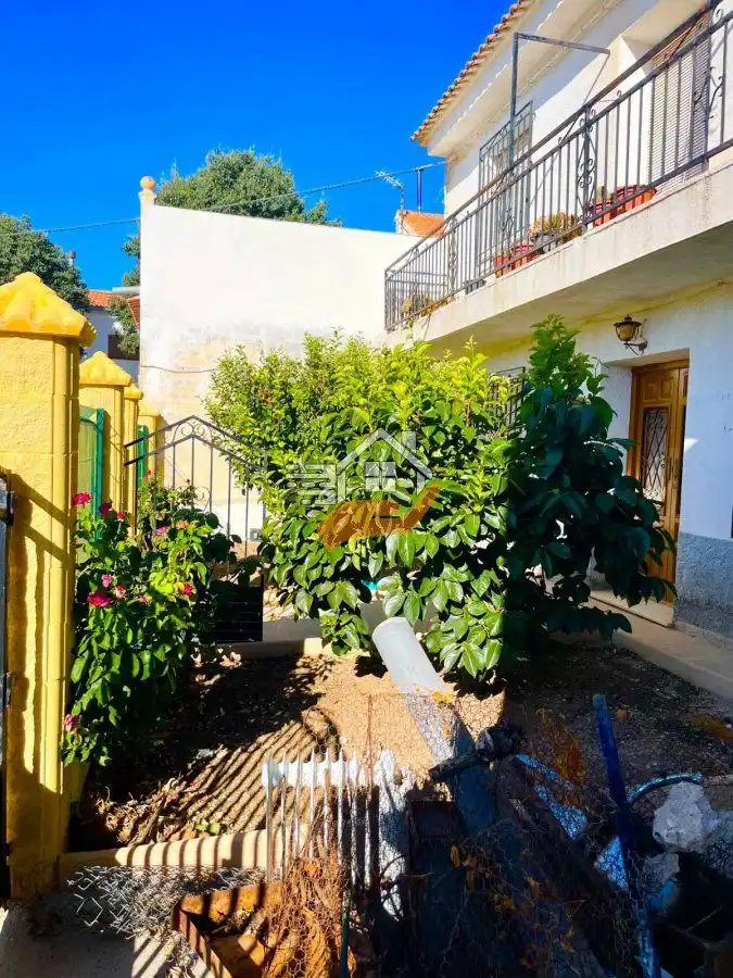 Garden of Houses for sale in Chirivel  with Balcony