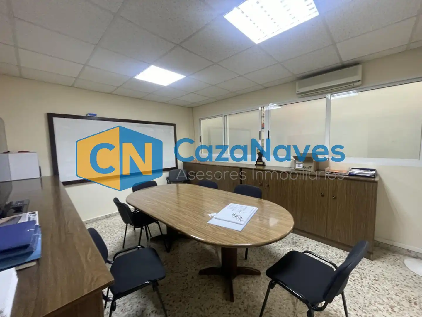 Nave industrielle avec ascenseur à vendre à Polígono de las Monjas, imagen 5