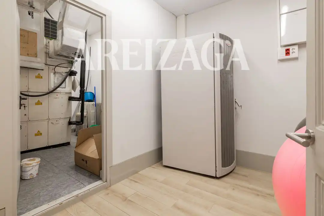 Büro zur Miete in Donostia - San Sebastián  mit Klimaanlage