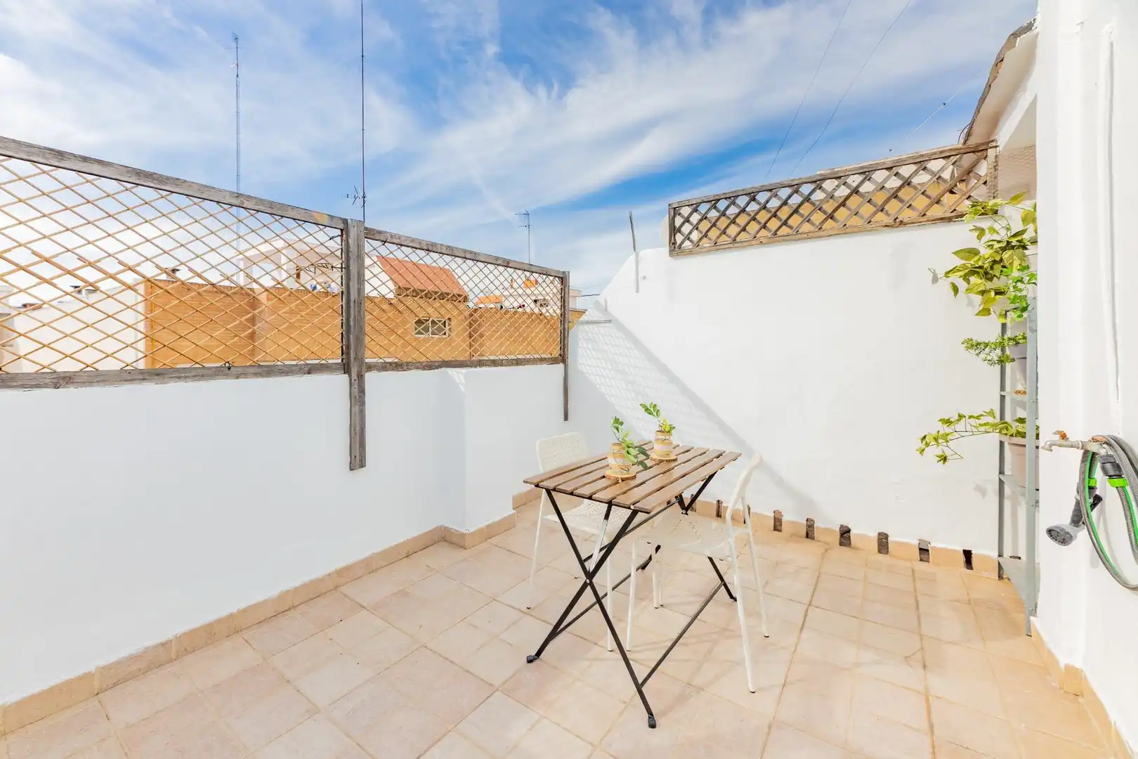 Terrasse von Wohnung zum Verkauf in Mislata mit Klimaanlage, Terrasse und Möbliert