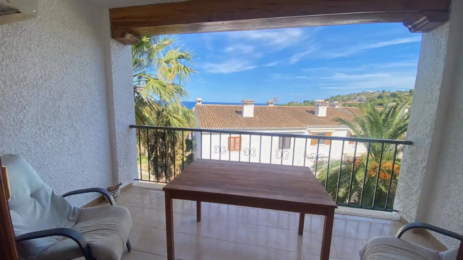 Detached homes for sale in El Montgó