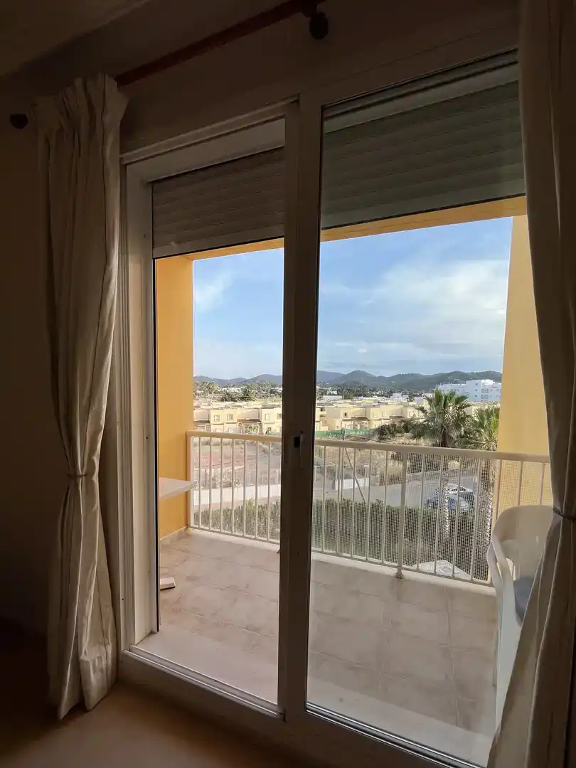Terrassa de Pis en venda en Sant Josep de sa Talaia amb Aire condicionat, Piscina i Balcó