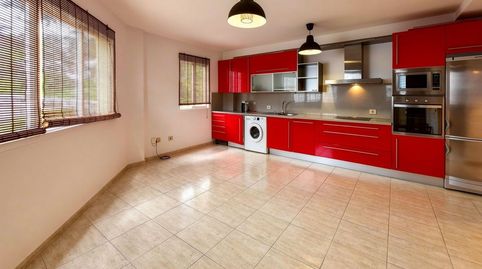 Foto 4 de Piso en venta en Calle la Acacia, 44, Los Portales - Visvique, Arucas