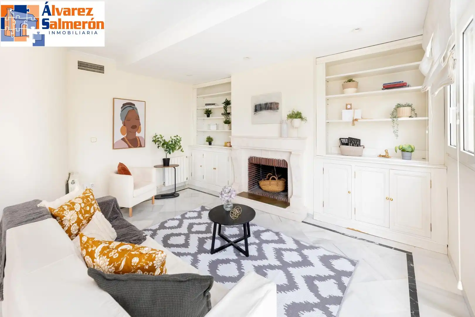 Living room of Houses for sale in Granada  with Air Conditioner, Private garden and Terrace