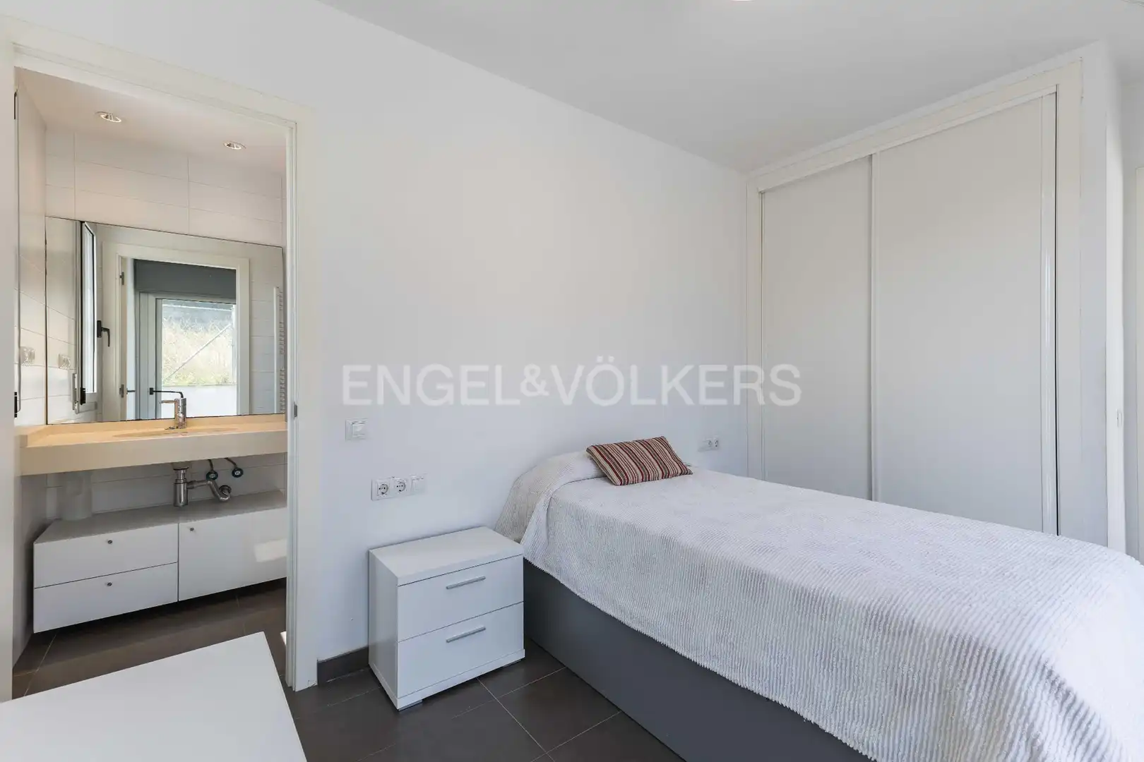 Bedroom of Houses for sale in El Vendrell  with Heating, Private garden and Terrace