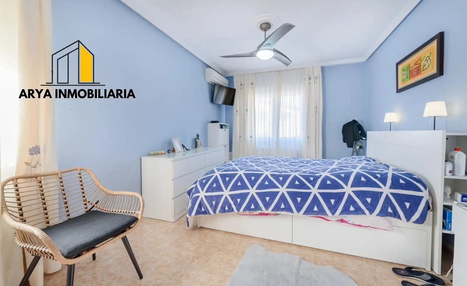 Habitación de Casa o chalet en venta en Horche con Aire acondicionado, Calefacción y Jardín privado