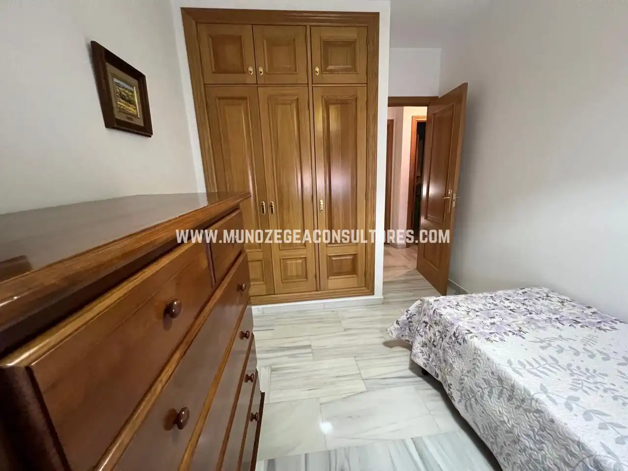 Bedroom of Flat for rent in Lucena  with Air Conditioner and Furnished
