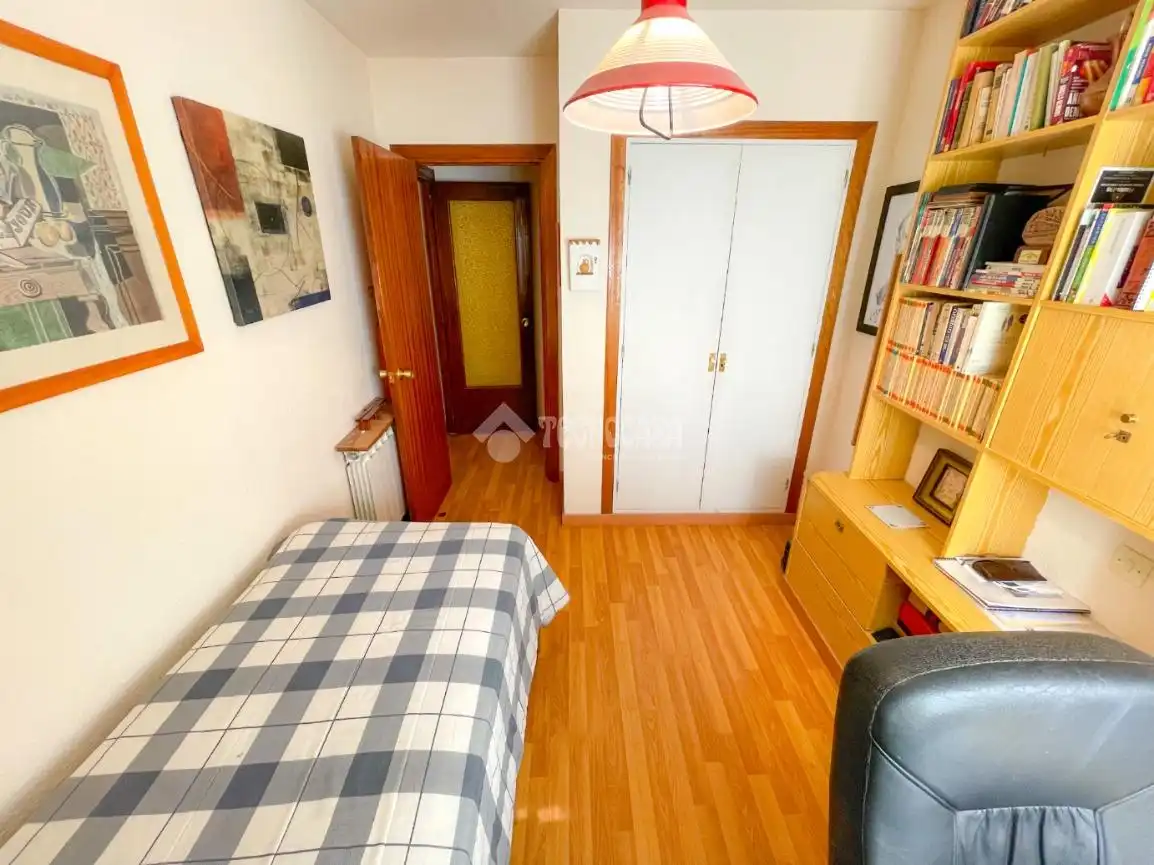 Dormitori de Pis en venda en Guadarrama amb Calefacció i Terrassa