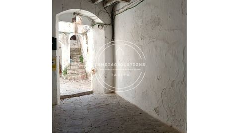 Oportunidad Exclusiva de Inversión en el Casco Histórico de Tarifa