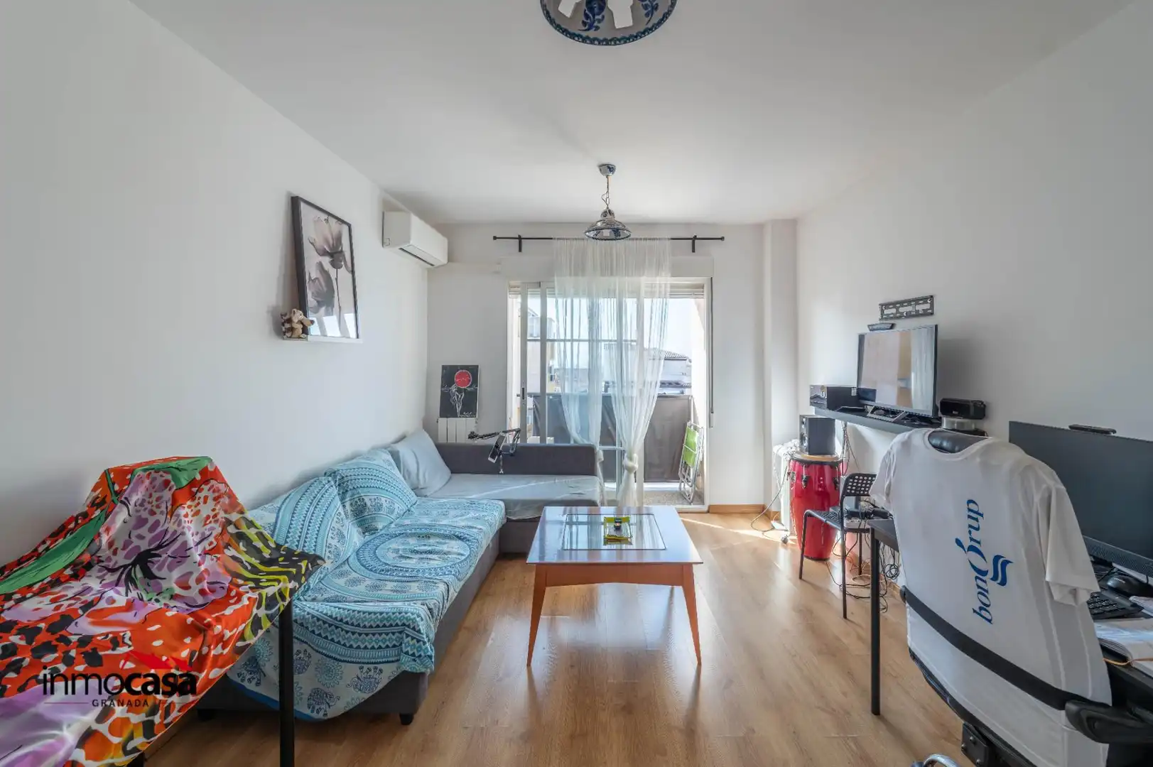 Living room of Flat for sale in La Zubia  with Air Conditioner, Terrace and Balcony