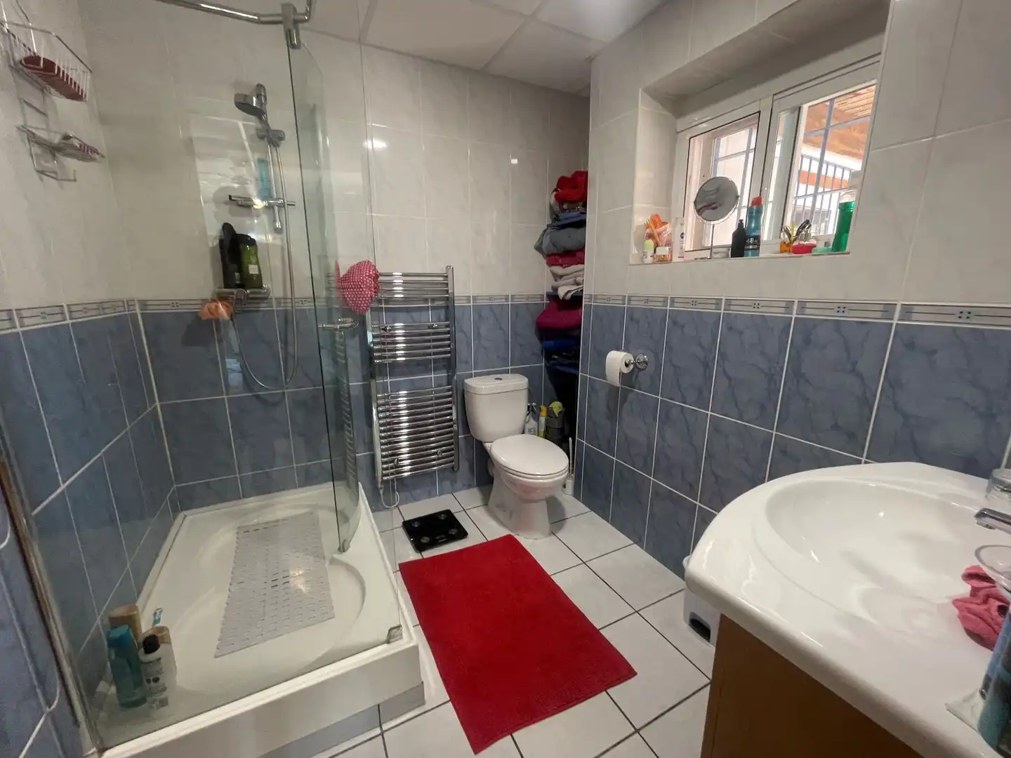 Bathroom of Country homes for sale in Álora  with Air Conditioner, Private garden and Terrace