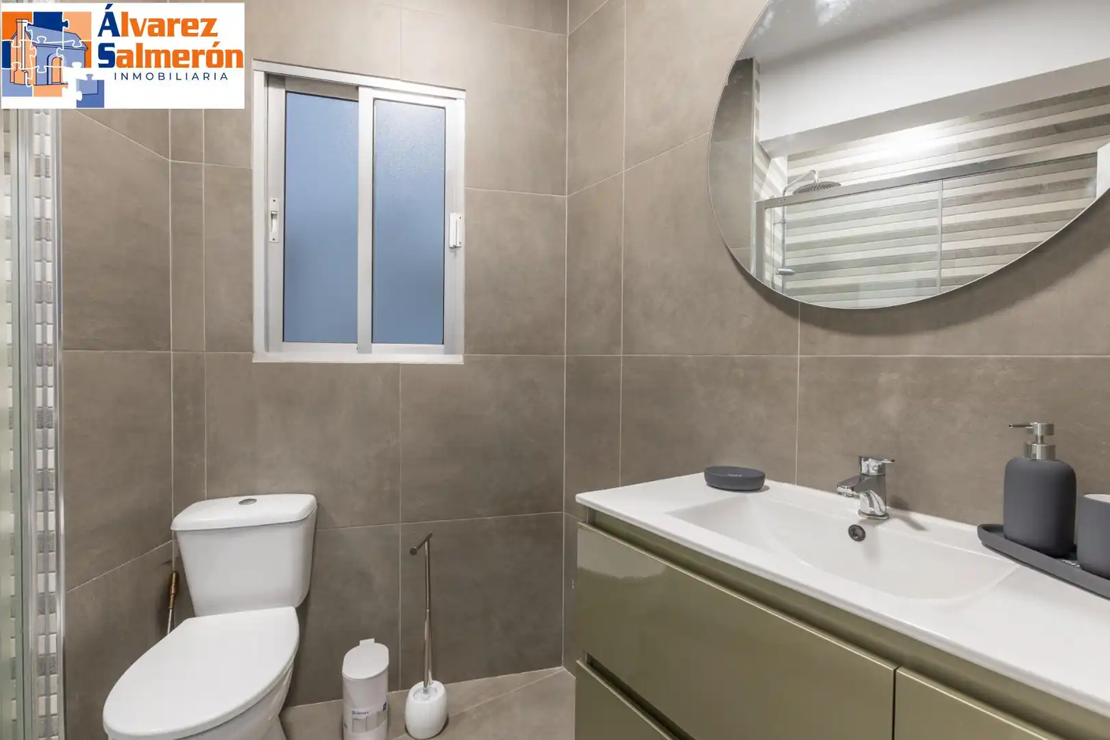 Piso con ascensor en venta en Calle PINTOR LOPEZ MEZQUITA, imagen 8