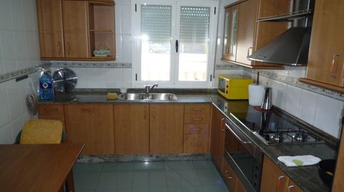 Foto 3 de Casa adosada en venta en Calle Tras Airas, Carracedelo, León