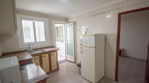 Foto 2 de Piso en venta en Cid Campeador, 3, Petrer, Alicante