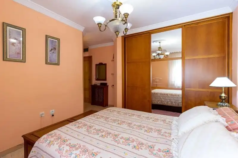 Bedroom of Houses for sale in Granada  with Air Conditioner, Heating and Terrace