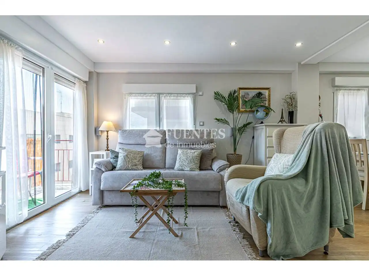 Sala de estar de Piso en venta en Alicante / Alacant con Aire acondicionado, Calefacción y Terraza
