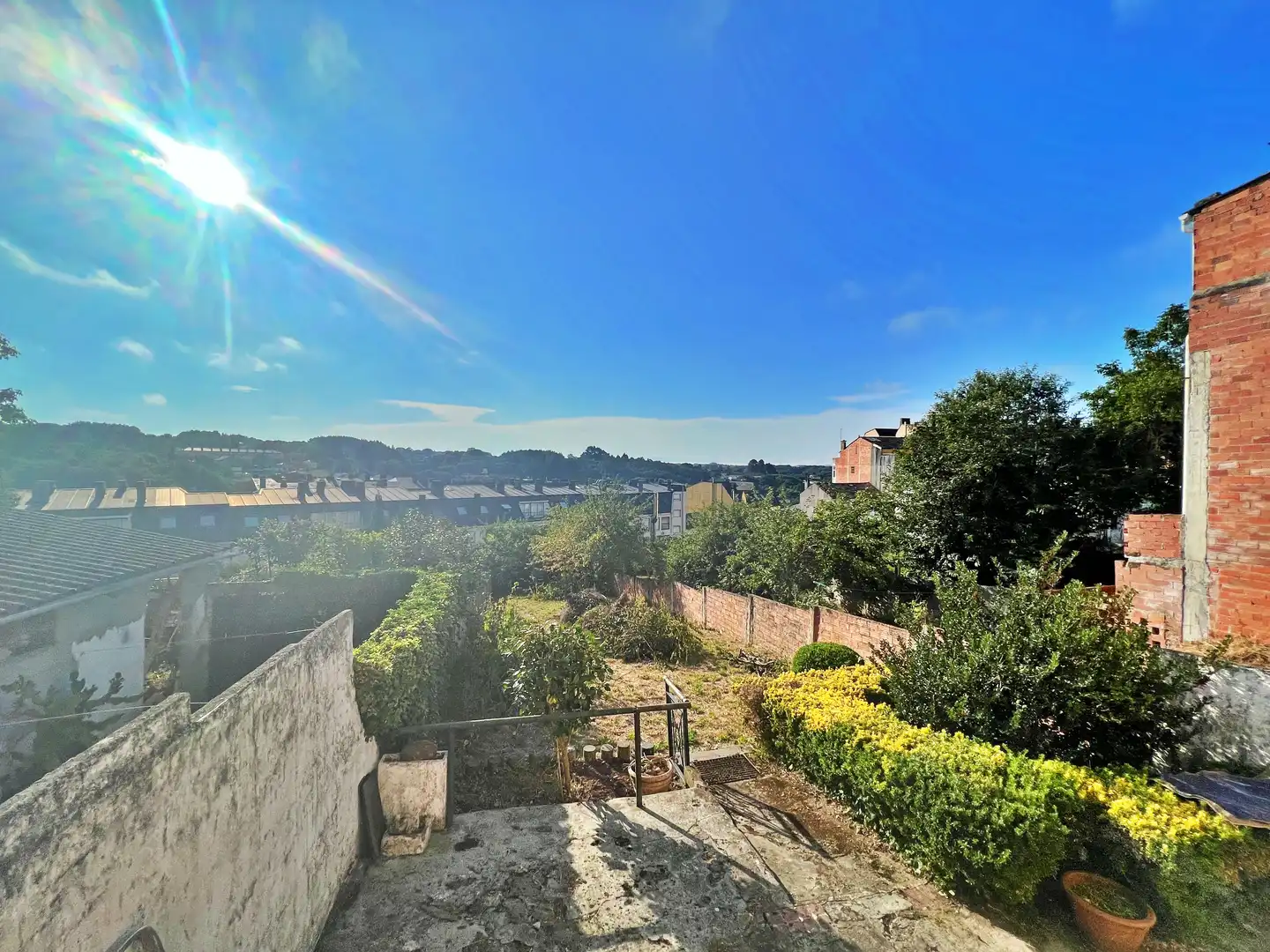 Jardí de Casa o xalet en venda en Lugo amb Calefacció, Jardí privat i Rentadora