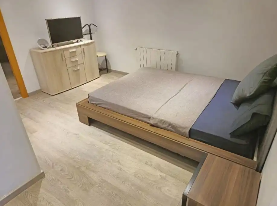 Dormitori de Dúplex en venda en Badalona amb Aire condicionat, Calefacció i Moblat
