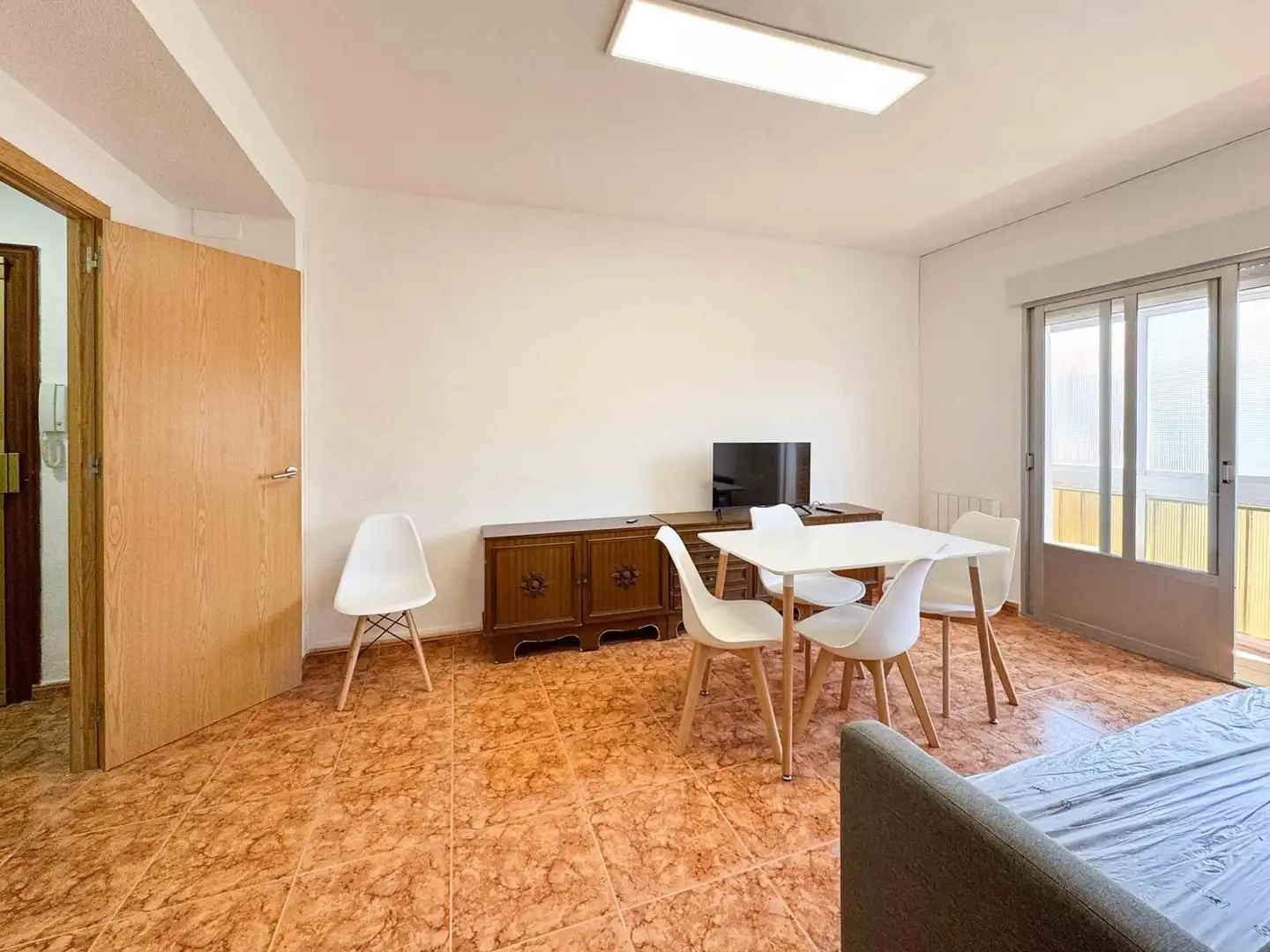 Living room of Flat for rent in Puertollano  with Air Conditioner, Heating and Furnished