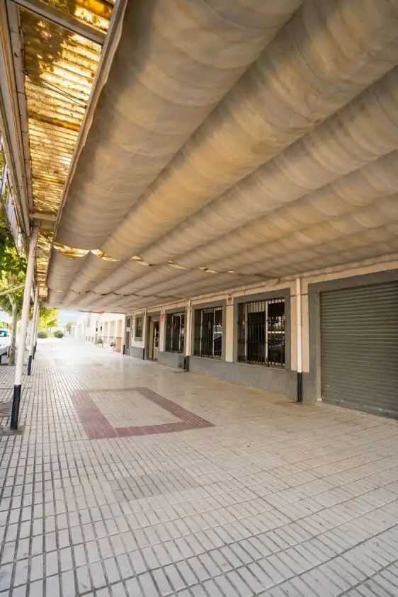 Local en venta en Guadiana, Badajoz