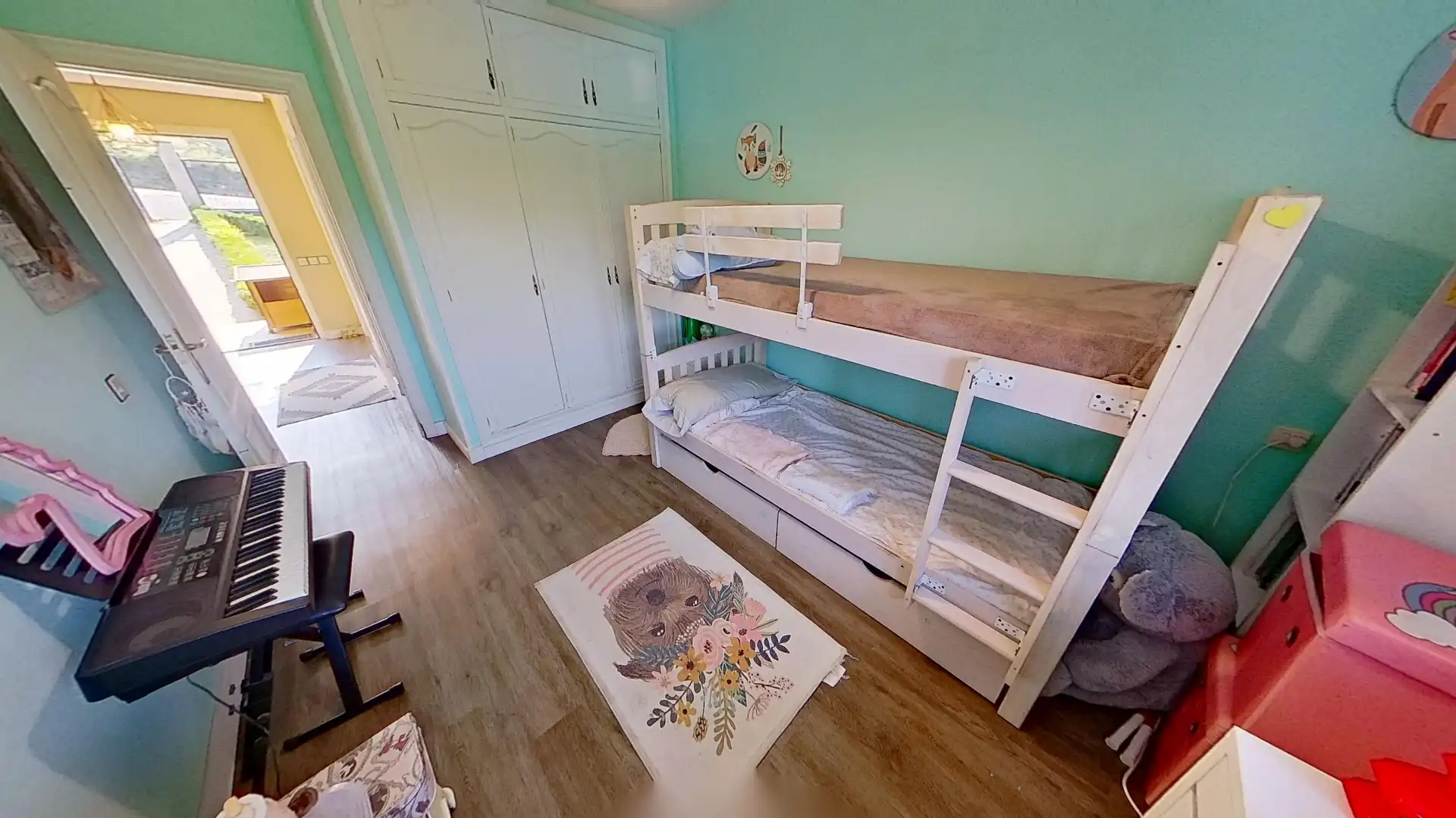 Habitación de Casa o chalet en venta en Gijón  con Calefacción, Jardín privado y Parquet