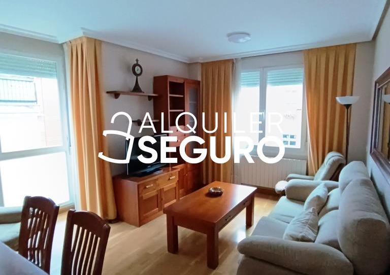 Foto 1 de Piso de alquiler en Río Manzanares, San Nicasio, Madrid