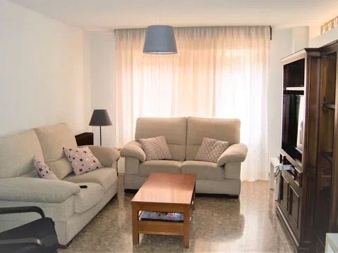Sala d'estar de Pis de lloguer en  Granada Capital amb Aire condicionat, Calefacció i Moblat