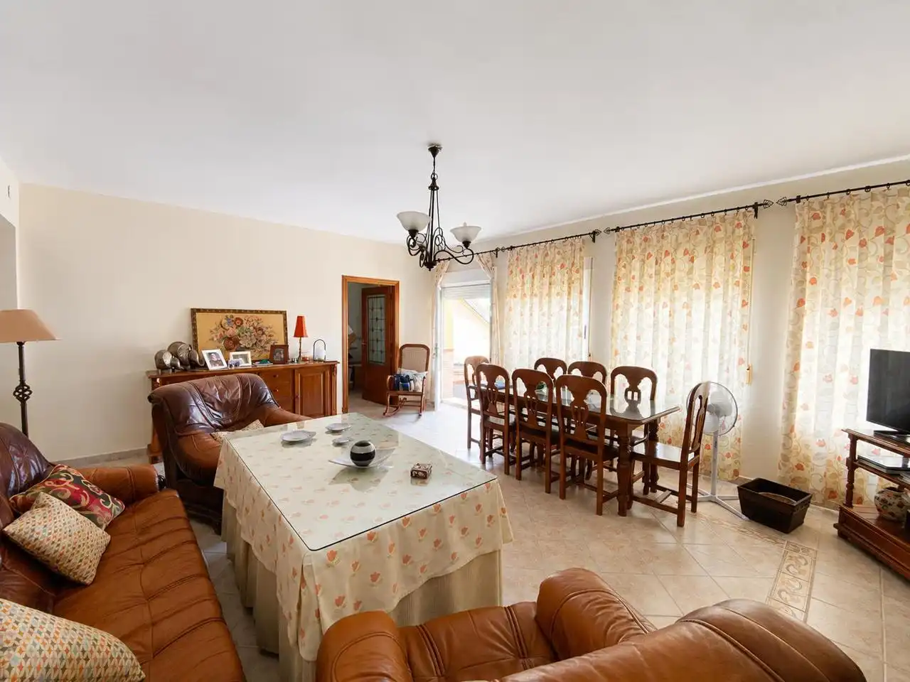 House with pool for sale in La Garrovilla, imagen 3