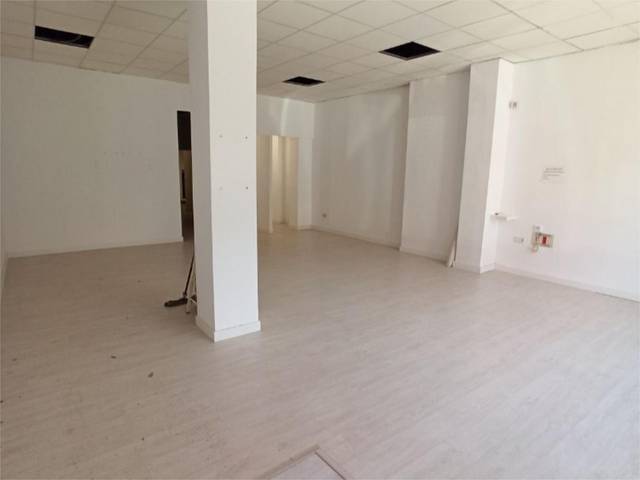 Local comercial en Venta en Emperador