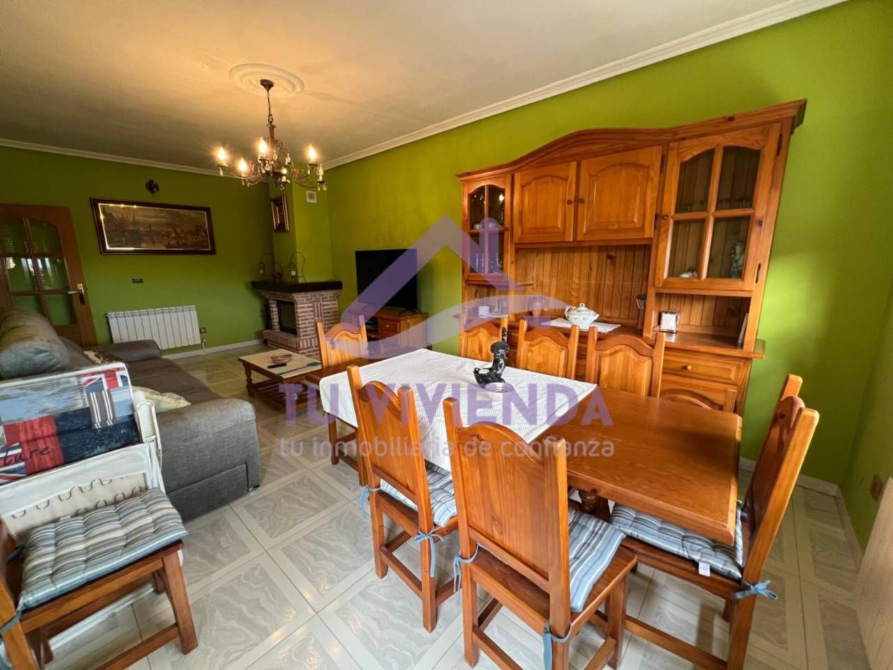 Sala d'estar de Casa adosada de lloguer en Pollos amb Calefacció i Moblat